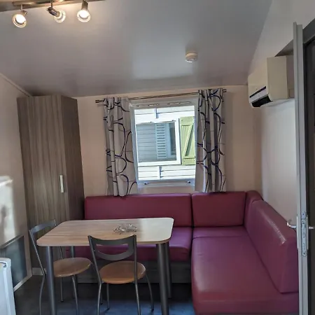 Κάμπινγκ Domus Laura Europapark 20min *